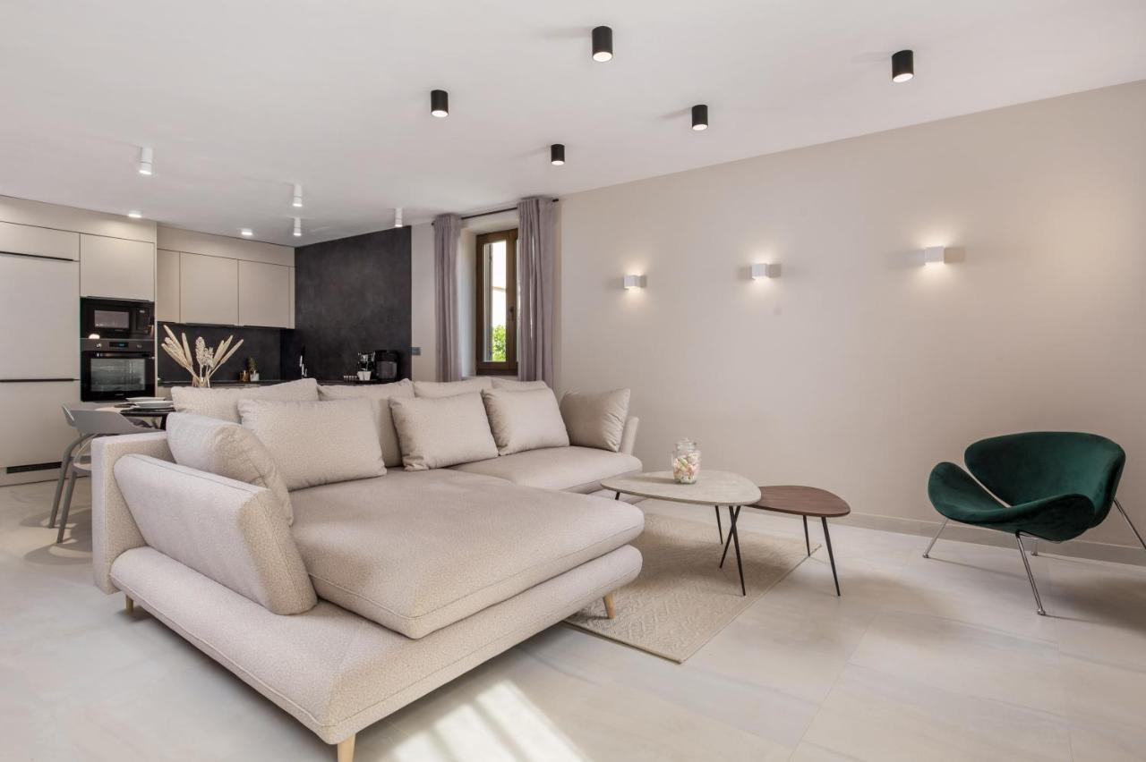 Apartmani Dogas Crikvenica Exteriör bild