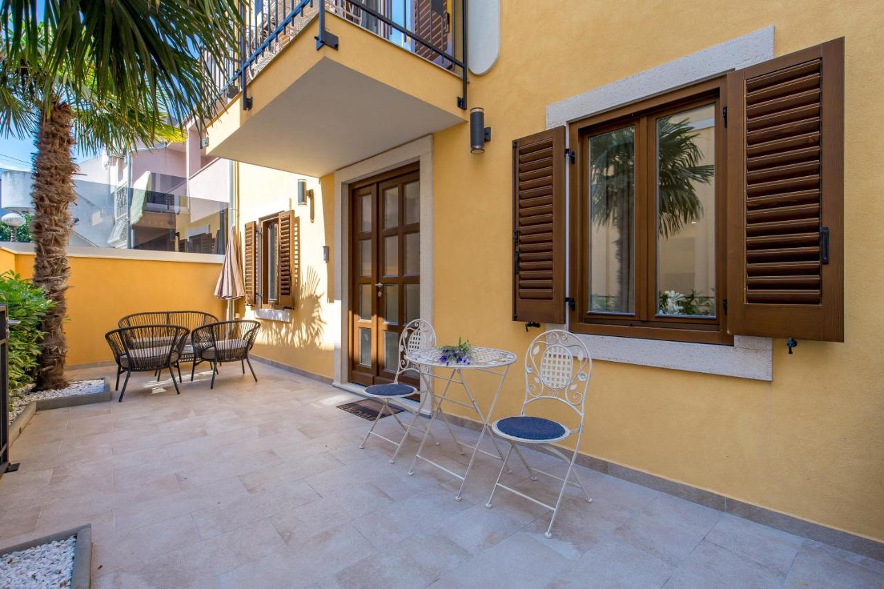 Apartmani Dogas Crikvenica Exteriör bild