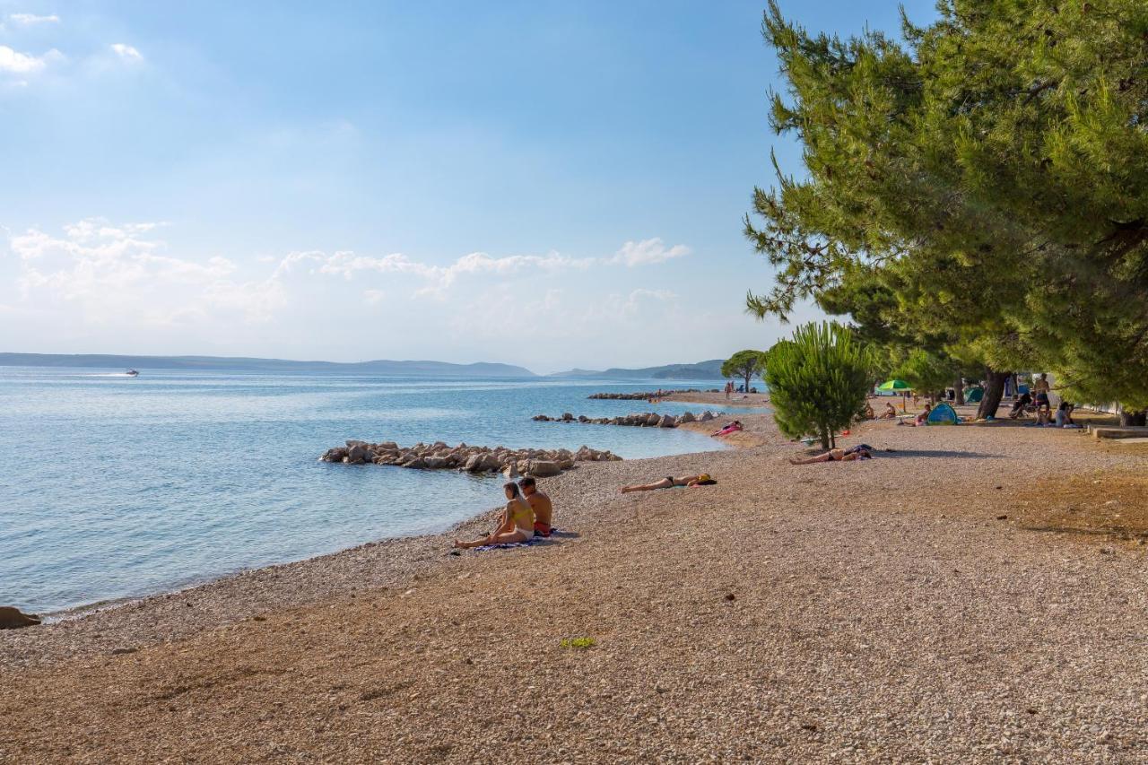 Apartmani Dogas Crikvenica Exteriör bild