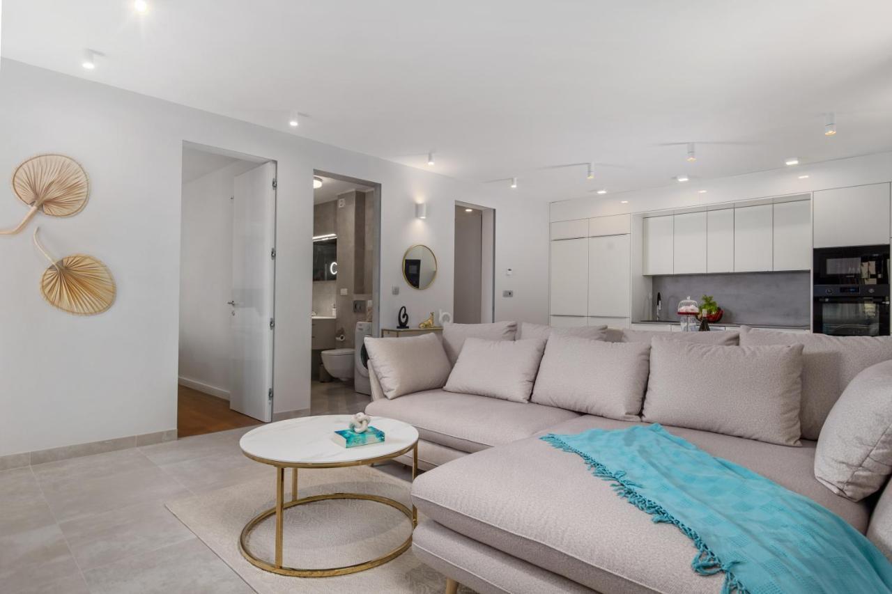 Apartmani Dogas Crikvenica Exteriör bild