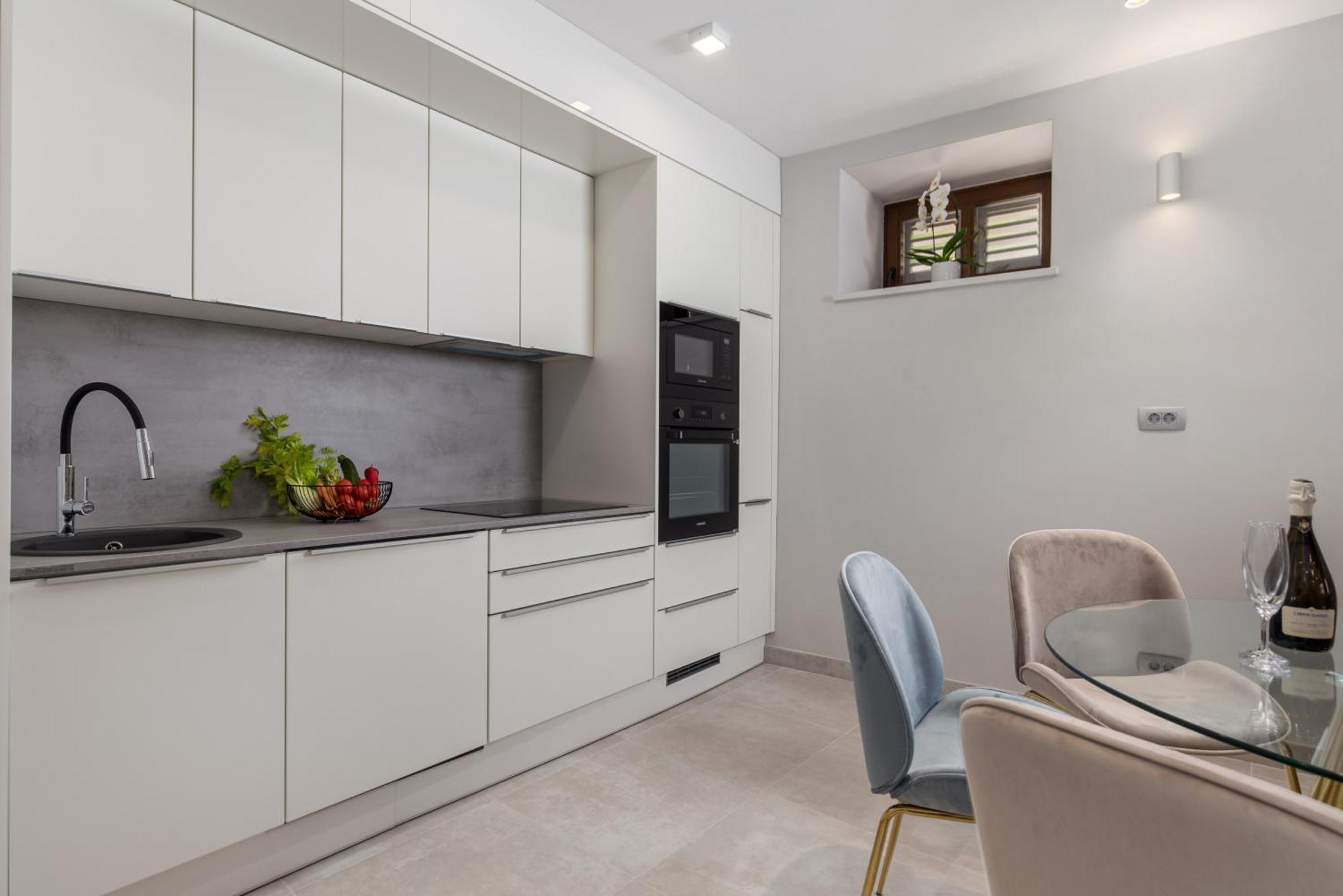 Apartmani Dogas Crikvenica Rum bild